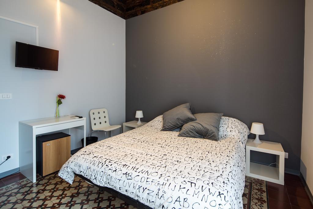 Aida Bed & Breakfast Catania Bagian luar foto
