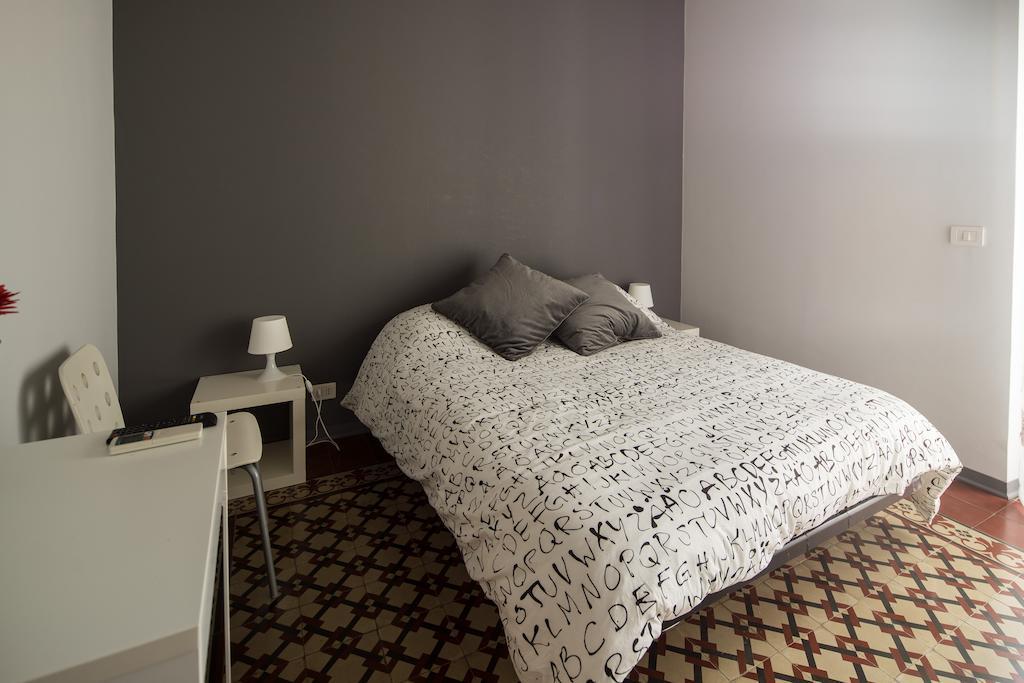 Aida Bed & Breakfast Catania Bagian luar foto