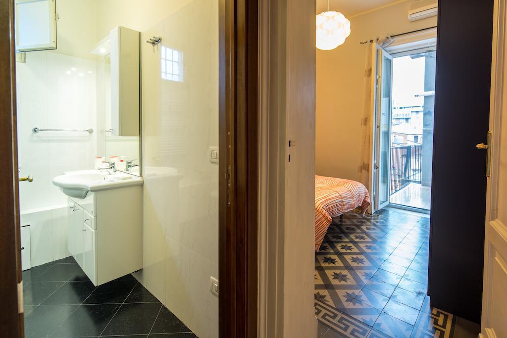 Aida Bed & Breakfast Catania Bagian luar foto